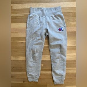 Champion Women’s Reverse Weave Grey Sweatpants size M